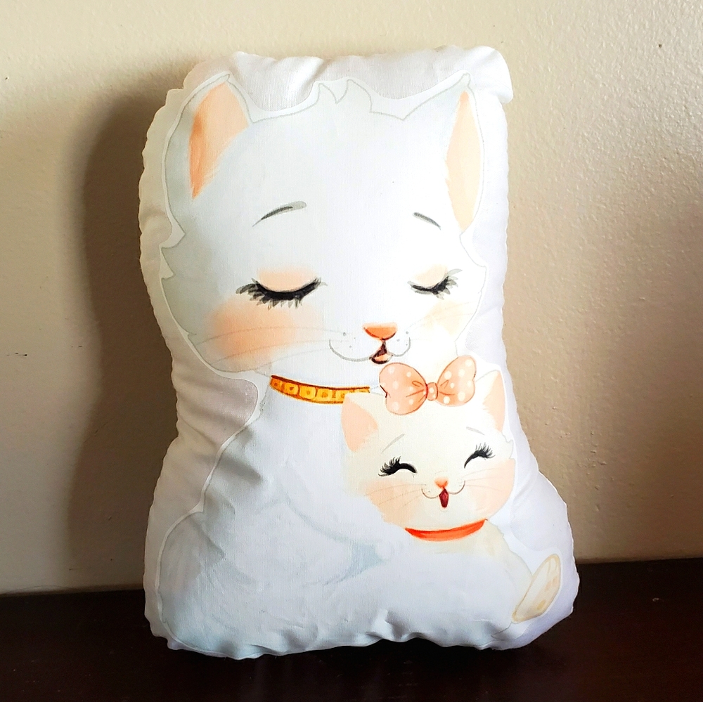 Duchess and Marie Pillow Pal. New.